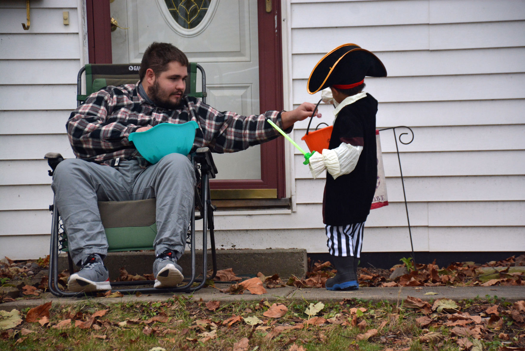 110520-star-news-halloween19.jpg